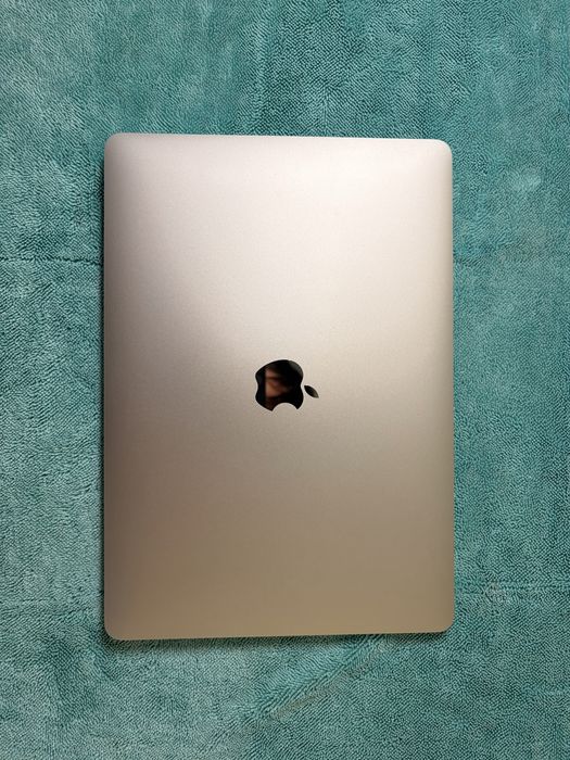 Macbook air, m1, 8/256, 2020, з гарантією