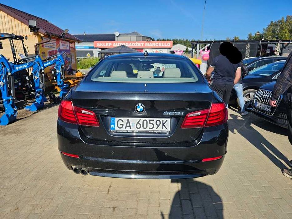 BMW 5/Automat/3.0benz R6 204KM/Salon PL/2010r/tył napęd/jasne skóry