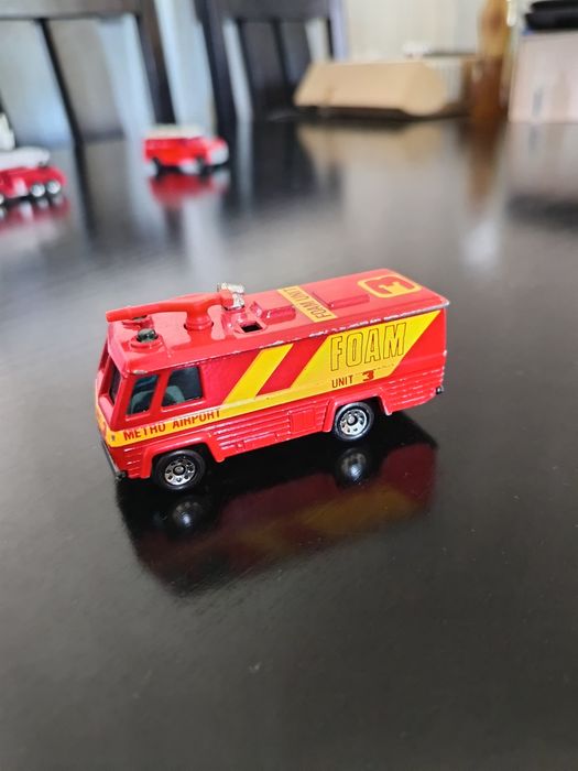 Mix modeli Matchbox 4szt
