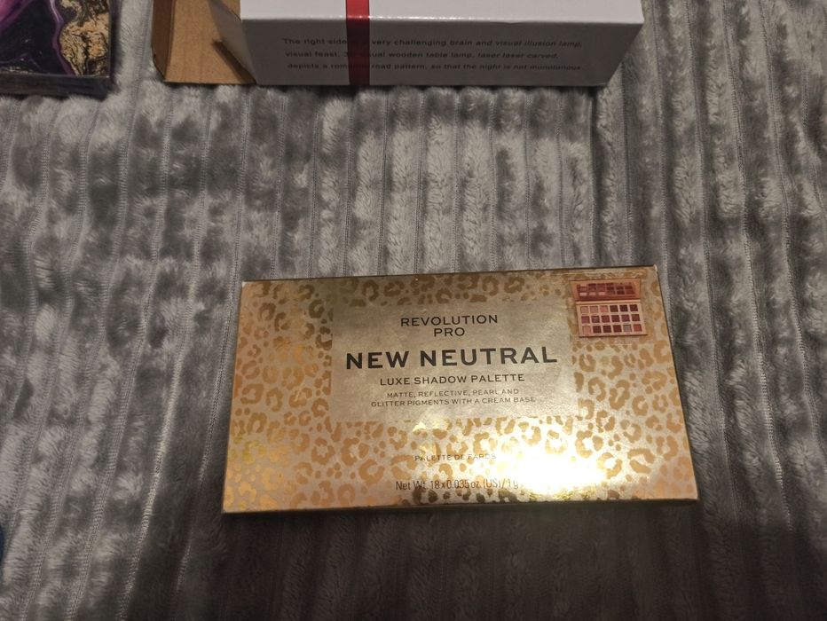 Paletka Revolution New Neutral