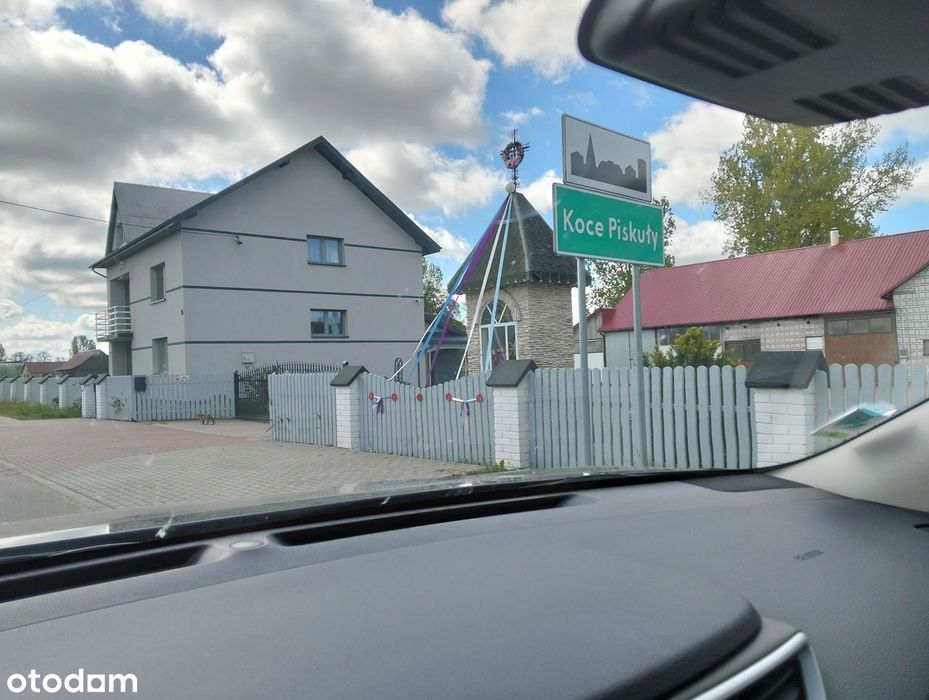 Dom wolnostojący z dużą działką w spokojnej wsi