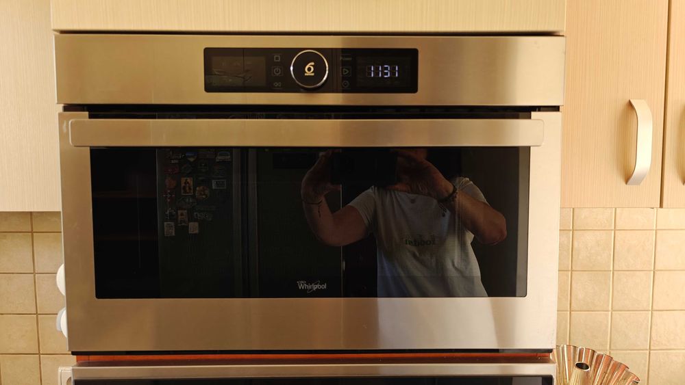 Kuchenka mikrofalowa Wirphool do zabudowy