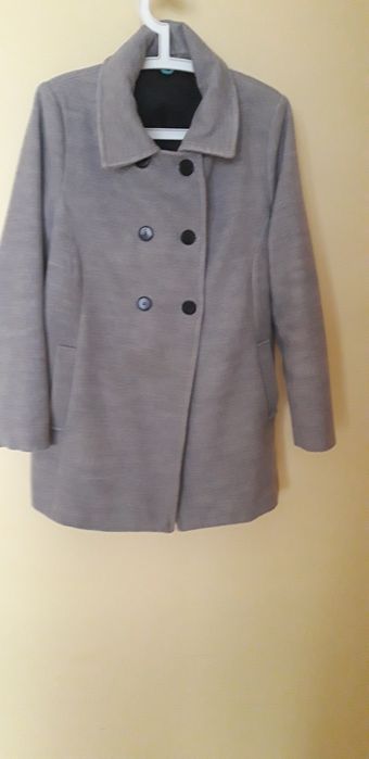 Płaszczyk zimowy kobiety w ciaży