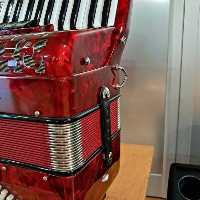 Acordeão Fratelli Alessandrini - Itáliano - 34 Teclas/72 Baixos.(NOVO)