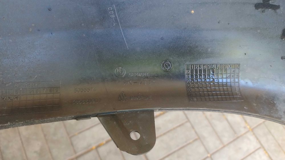 Накладка на задній бампер BMW F22 (диффузор) 51128055574