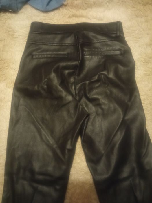 Spodnie czarne ekoskóra