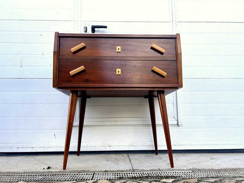 Consola olaio vintage + 71,5comp x 48,5prof x 75alt.