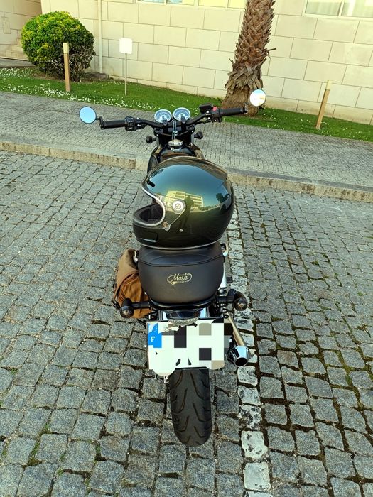 Mash  black  Seven 125