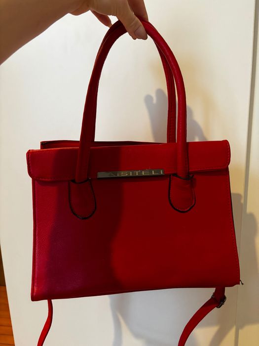 Czerwona torebka damska