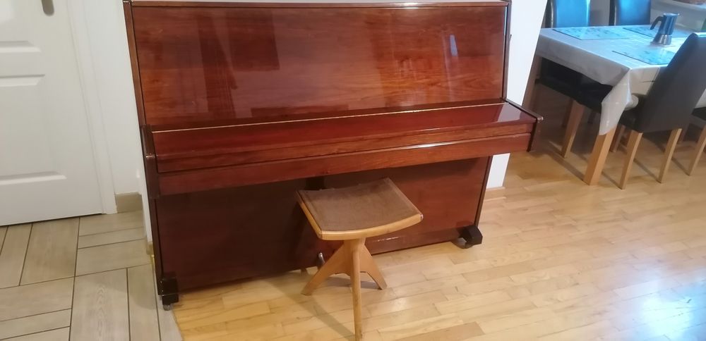 Pianino Hohner Princess po nauce w OSM ideał.