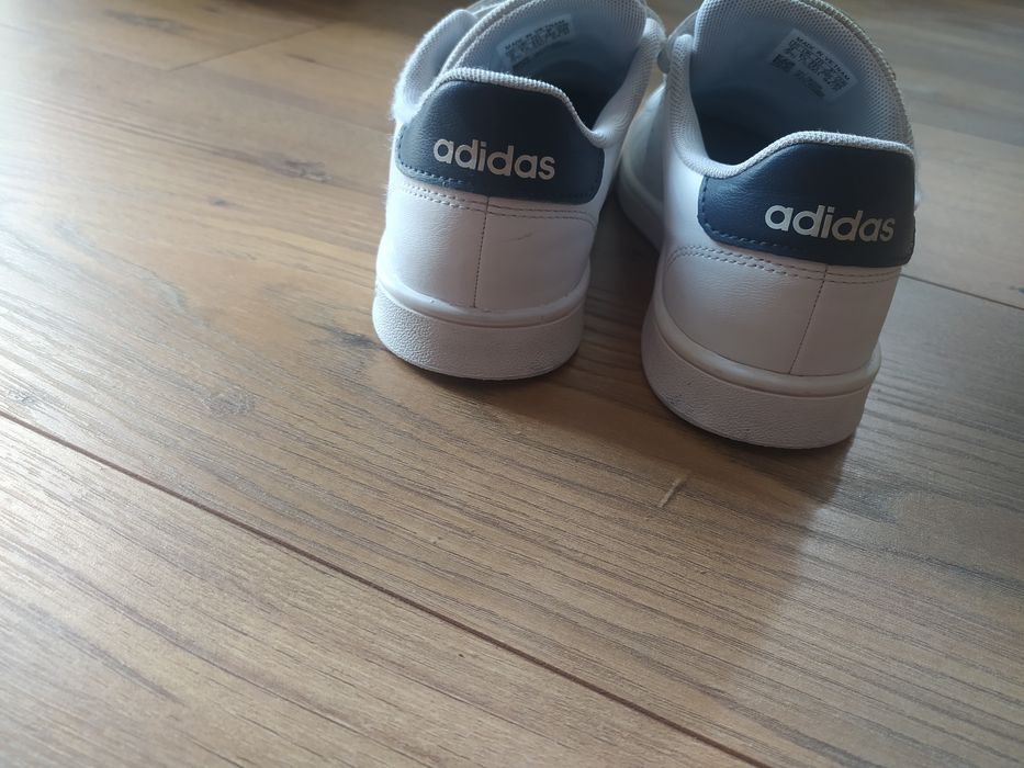 Buty adidas 33,5