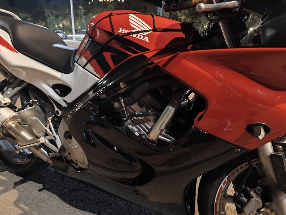 Продам Honda CBR 600F с переоформлением
