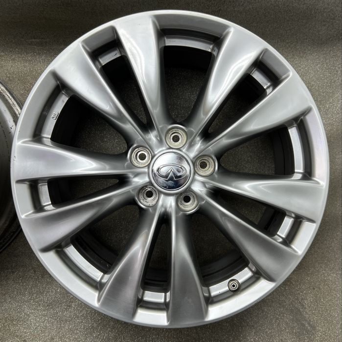 Диски R18 5 114.3 et43 J8 Оригінал Infinity q50 q60 q70 nissan