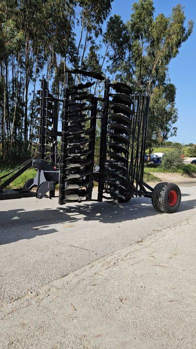 Grades Rápidas de Discos C/Rolo Traseiro (1,40 a 6,00m)