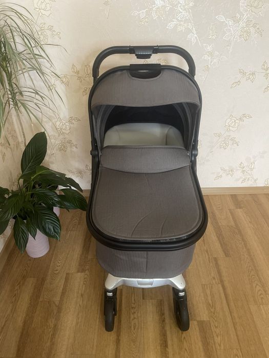 Дитяча універсальна коляска 2 в 1