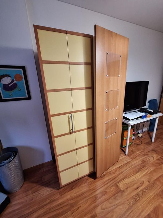 Conjunto cama criança com arrumação, cómoda e roupeiro