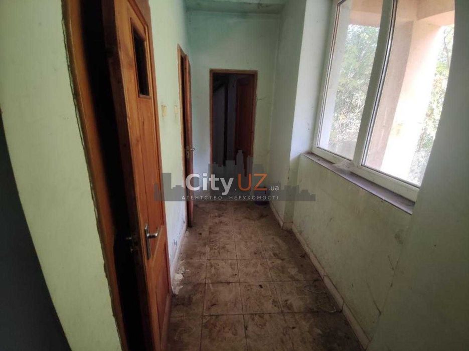 Продається комерційне приміщення у Розівці