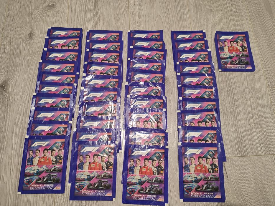 41 paczek naklejek topps f1