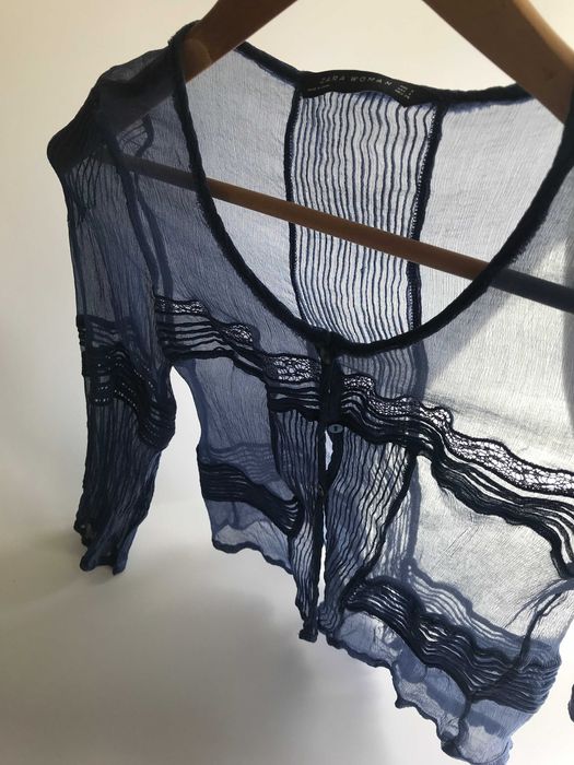 Blusa transparente azul