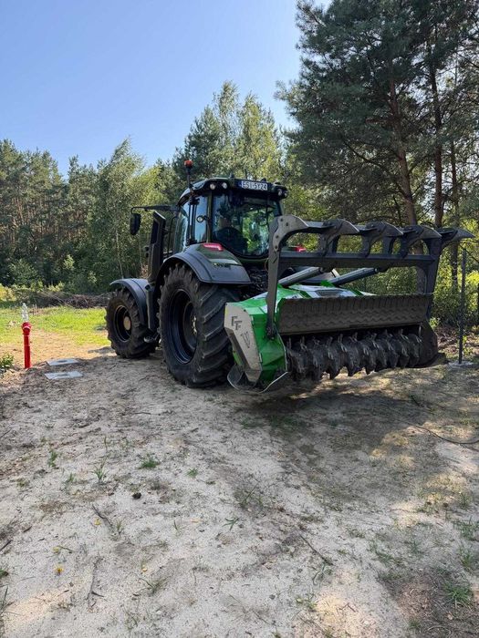 Wycinka drzew krzaków Czyszczenie działek Karczowanie Mulczowanie