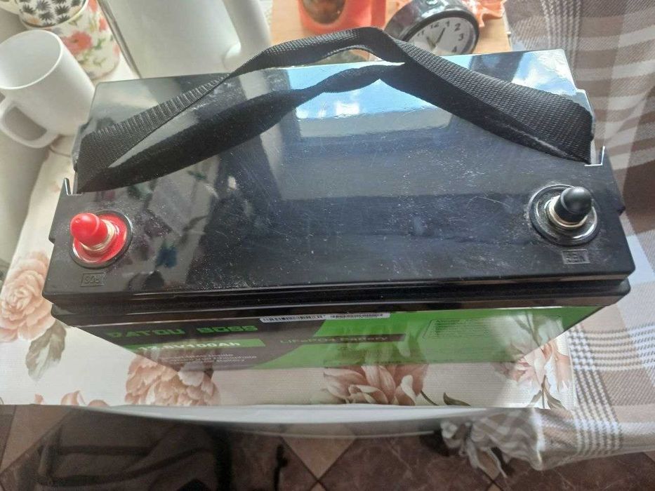 Перетворювач напруги EASUN POWER 4000W LCD інвертор із чистою синусоїдою 12V-220V