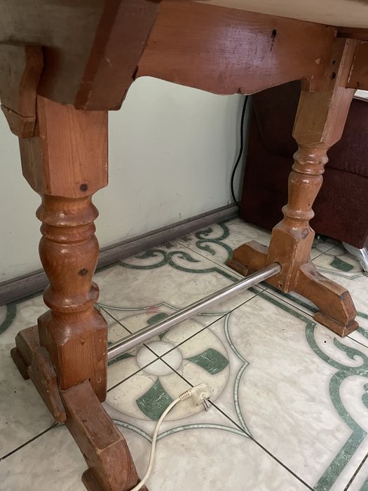 Стіл кухонний б/у