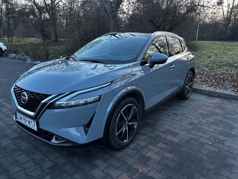 Nissan Qashqai full wersja 4x4 Tekna w stanie idealnym