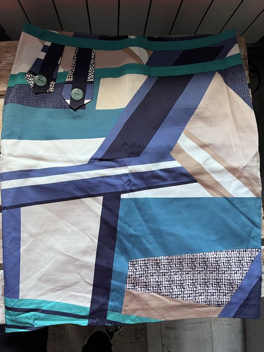 Śliczna spódniczka Moda katalogowa