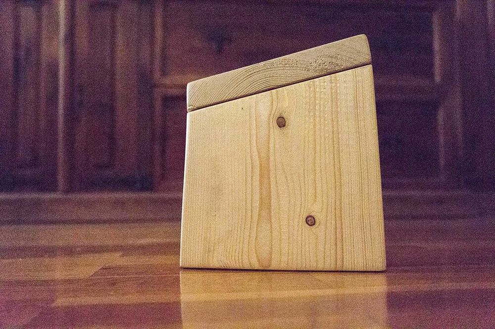 Banco para meditação