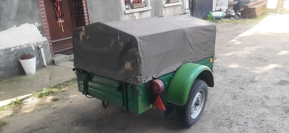 przyczepka samochodowa lekka