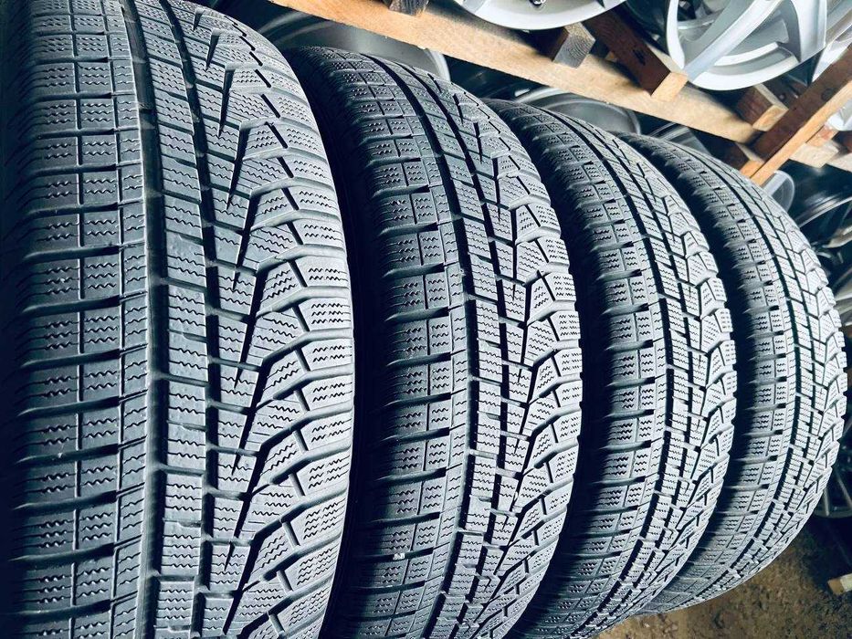 Шини Резина Зимові 24Рік 215 65 17 Hankook Winter i'Cept Evo2 4шт