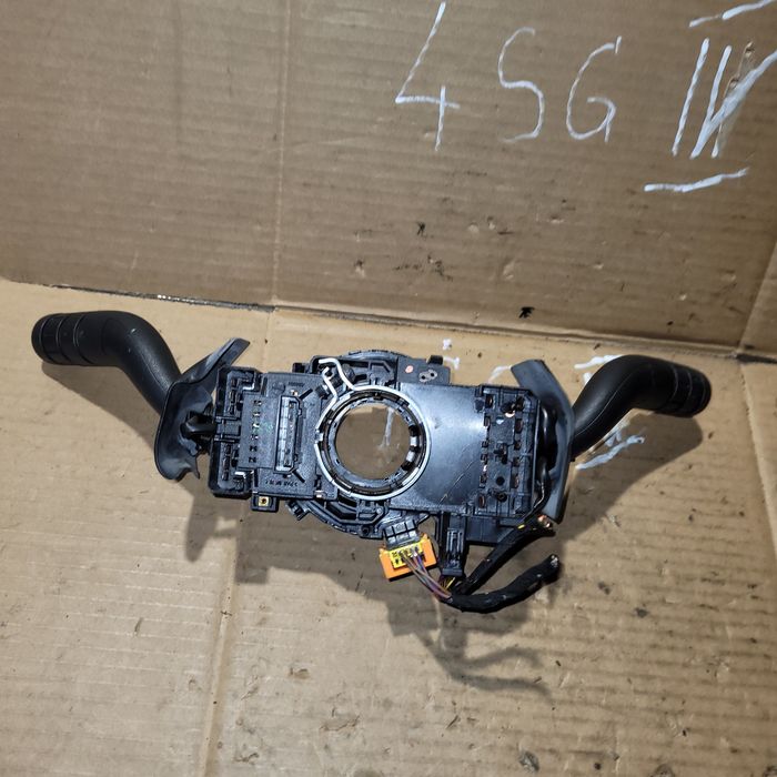 Przełącznik zespolony pająk manetki vw fox 2005r