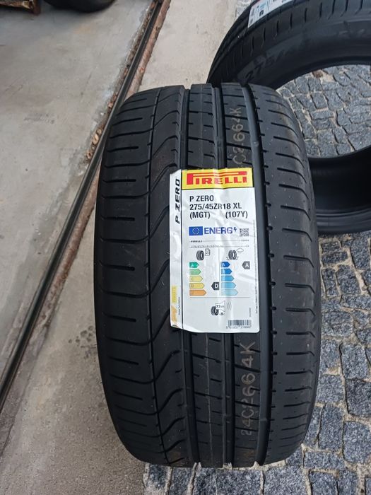 Vendo pneus novos 275/45/18 Pirelli