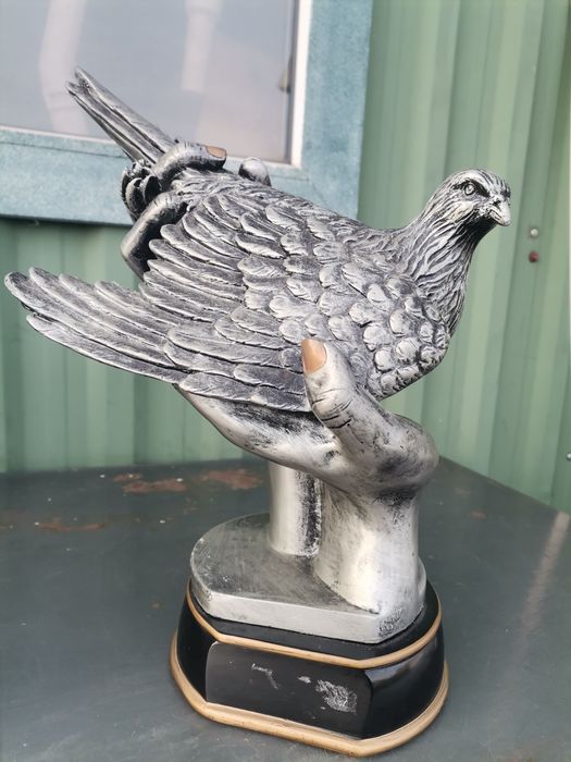 Trofeum z lat 60-tych XX wieku sport gołębi pocztowych Flandria Lier