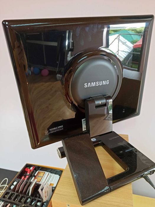 Monitor Samsung SyncMaster 971P