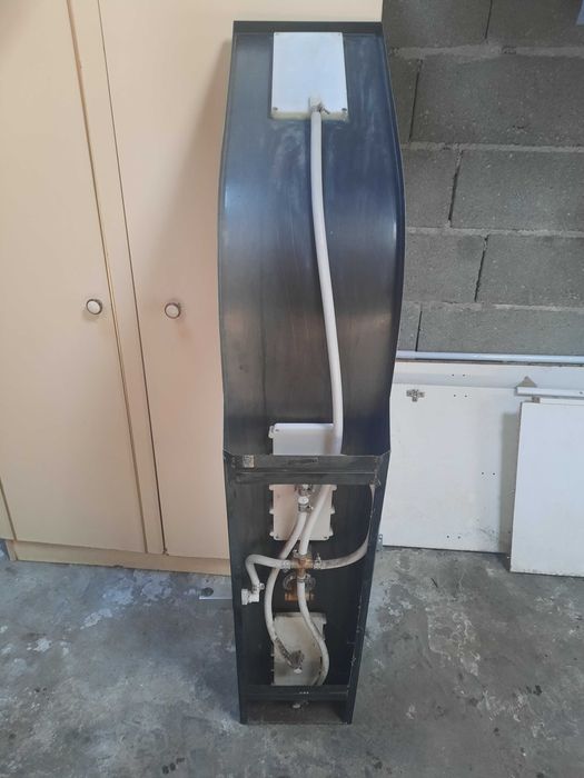 Sofá tipo couro - oferta chuveiro