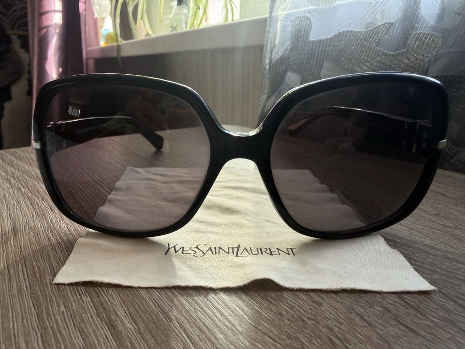 окуляри  Yves Saint Laurent
