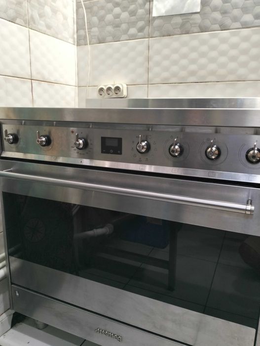 Електроплита індукційна SMEG вживана