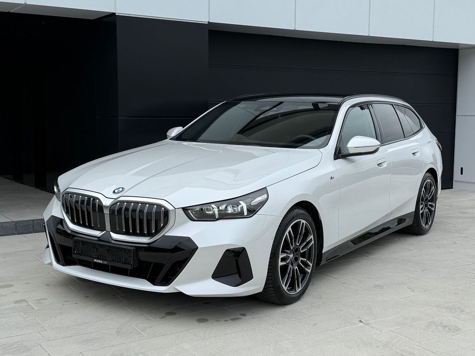 BMW Seria 5 xDrive Panorama Carbon HAK Webasto HeadUp Kamera3D Gwarancja Asystenci