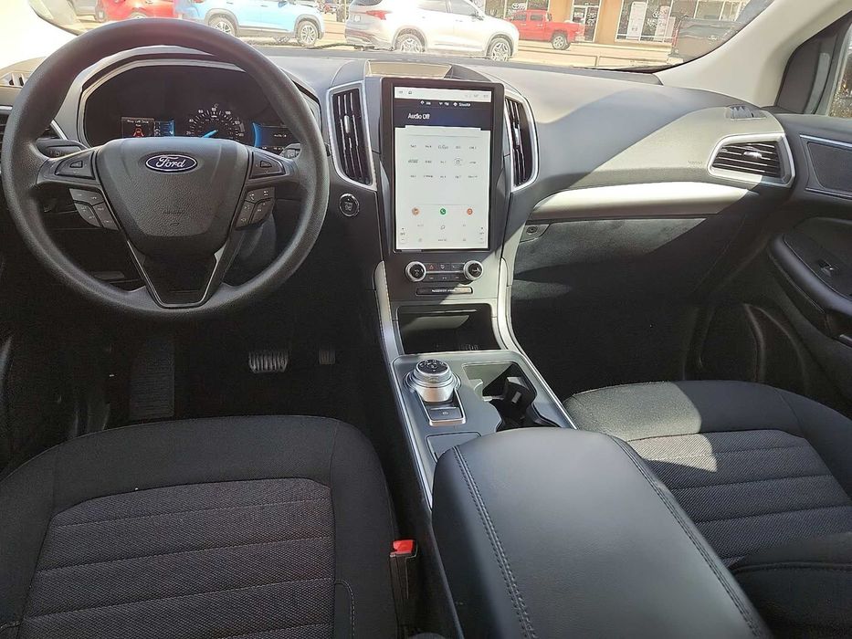 Ford Edge      2023
