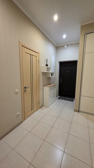 Продам 2-х кімнатну квартиру в ЖК "Смарагдовий"