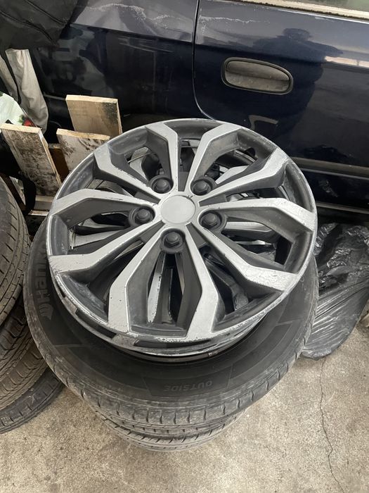 Jantes com pneus 4x100