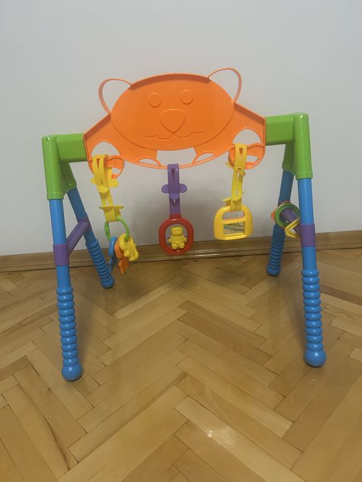 Розвиваюча іграшка для малюків