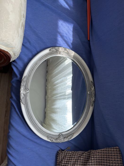 Lustro okrągłe zdobione 60x50