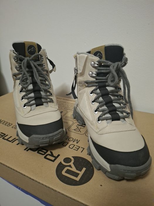 Buty zimowe firmy Zara roz. 39