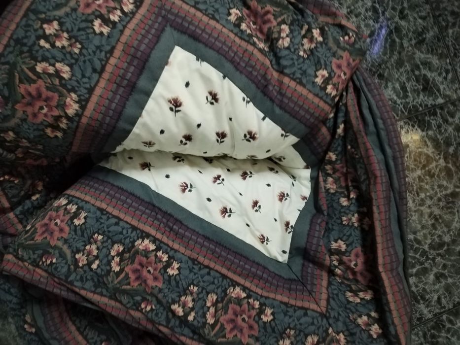 Endredon de casal de dupla face .