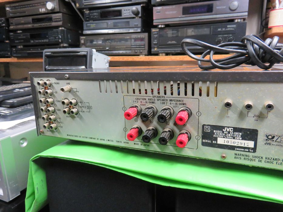 Wzmacniacz JVC AX-335