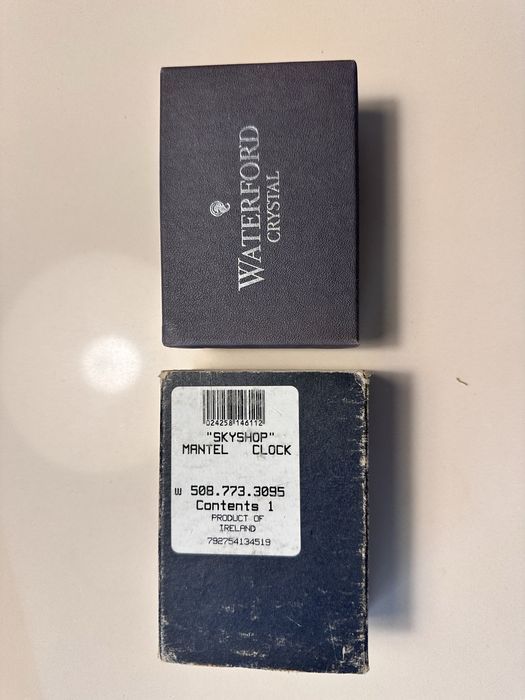 Relogio de cristal ainda na caixa