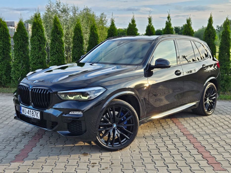 BMW X5 4.4 530 KM  M50i