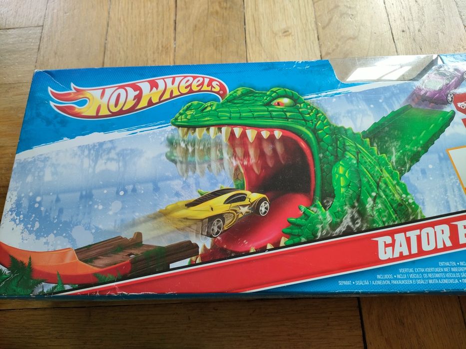 Tor samochodowy hot wheels